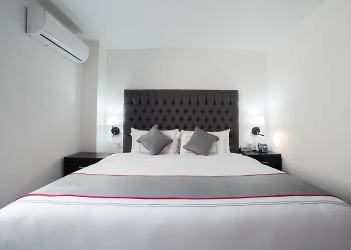 Hotel Arboleda 215 México DF